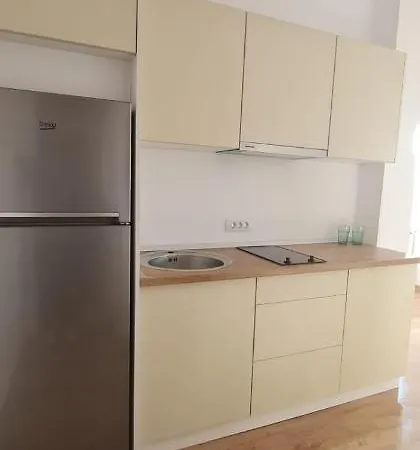 Gca Victoriei * Bucarest