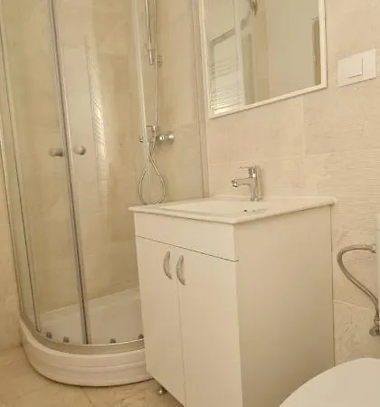 Gca Victoriei Apartment *